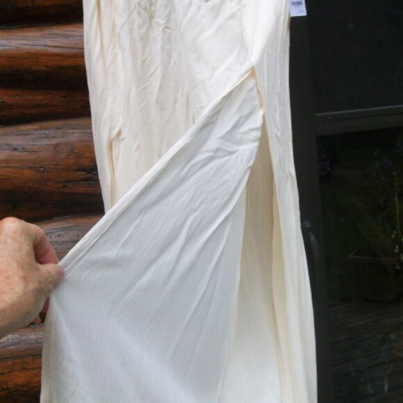 NWT Ross Smocked Elastic Waist Flowy High Side Slit Palazzo Pants Size L - Picture 2 of 2